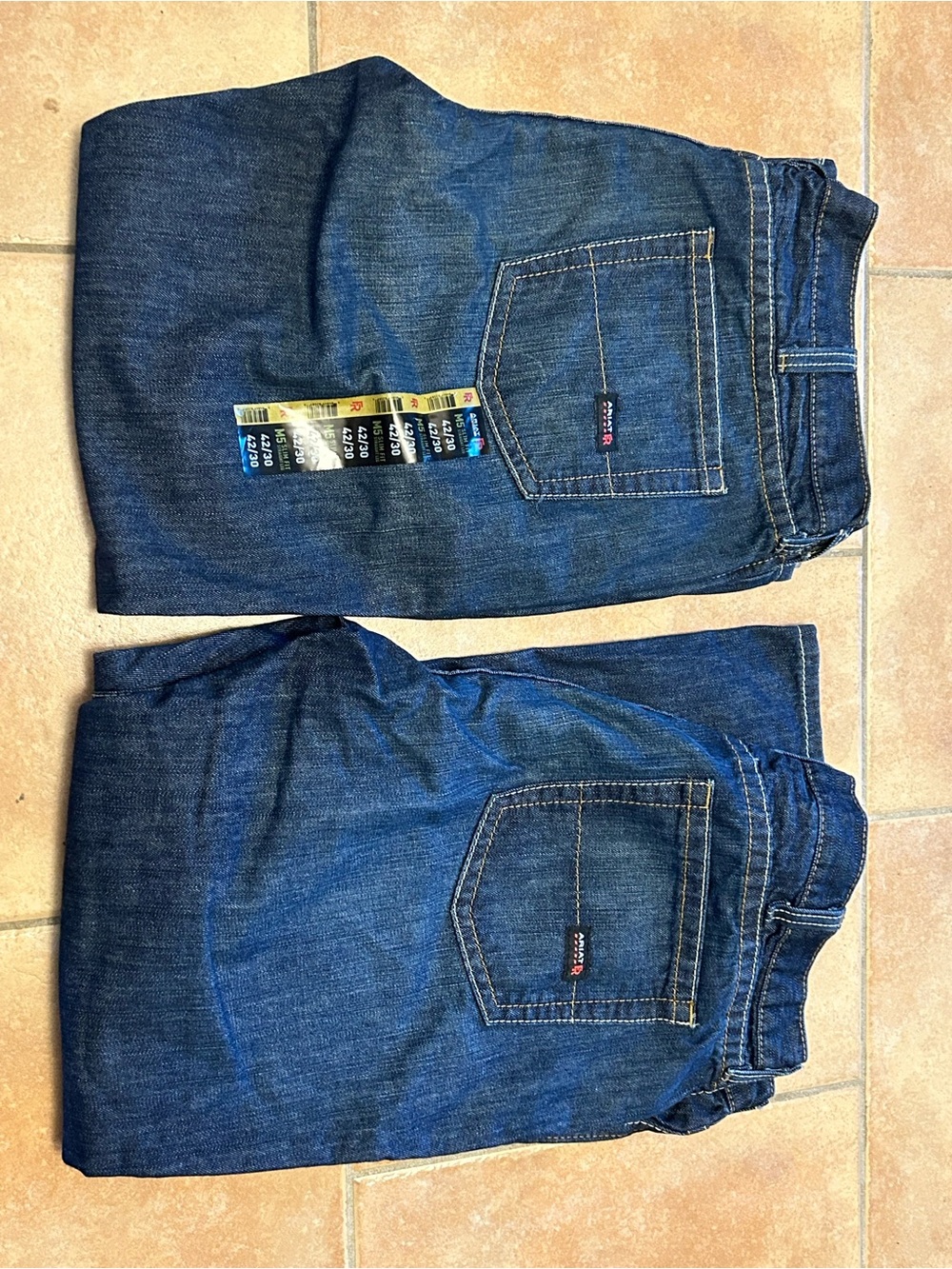 Lot of 2 new Ariat FR men 42x30 jeans